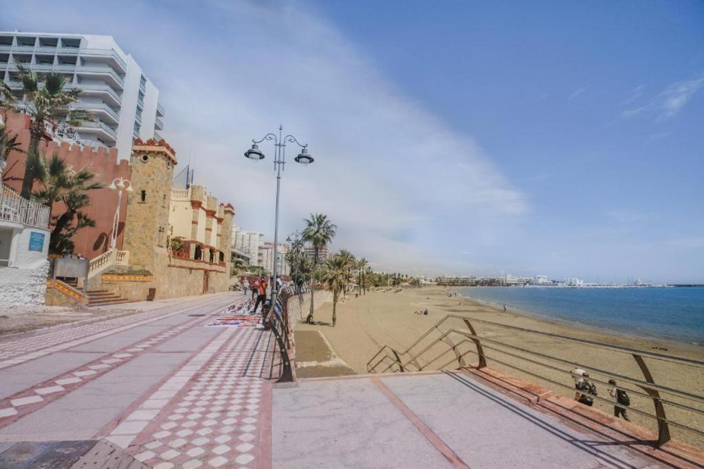 Benalmadena Beach Apartamento Con Vistas Al Mar Y Parking Privado Incluido ภายนอก รูปภาพ