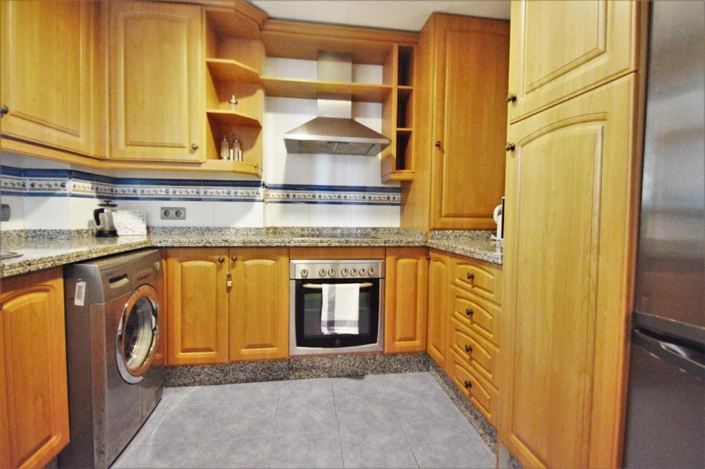 Benalmadena Beach Apartamento Con Vistas Al Mar Y Parking Privado Incluido ภายนอก รูปภาพ